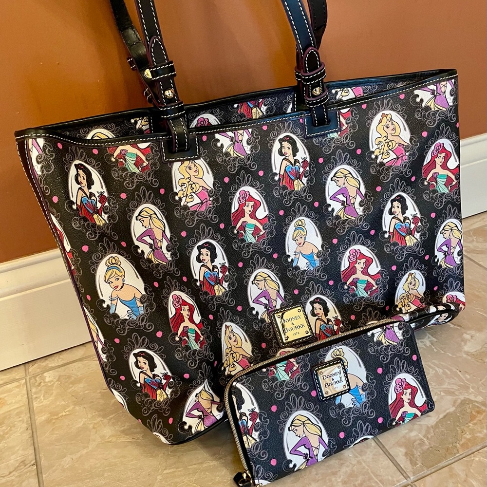 Disney Dooney and Bourke Runway Princess 2015 Tote and Wallet